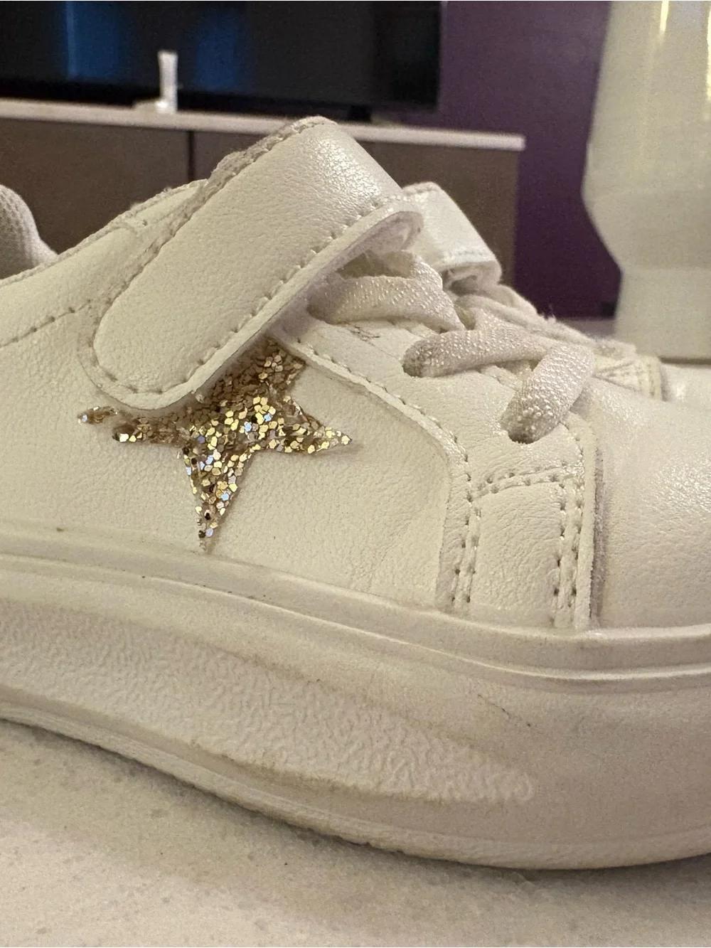 SHEIN white low